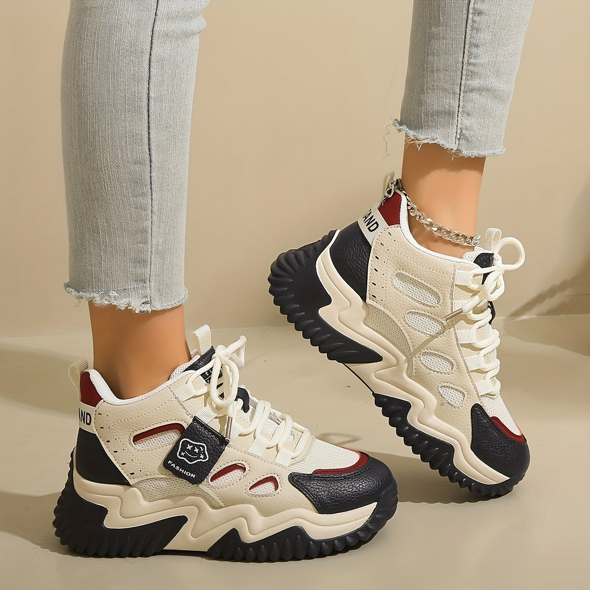 1 Pair Women'S Mid-Top Casual Sneakers, Fashion Mesh Design, Lace-Up Closure, Fabric Upper & Lining, Faux Sole, Textile Insole - Spring Season Footwear