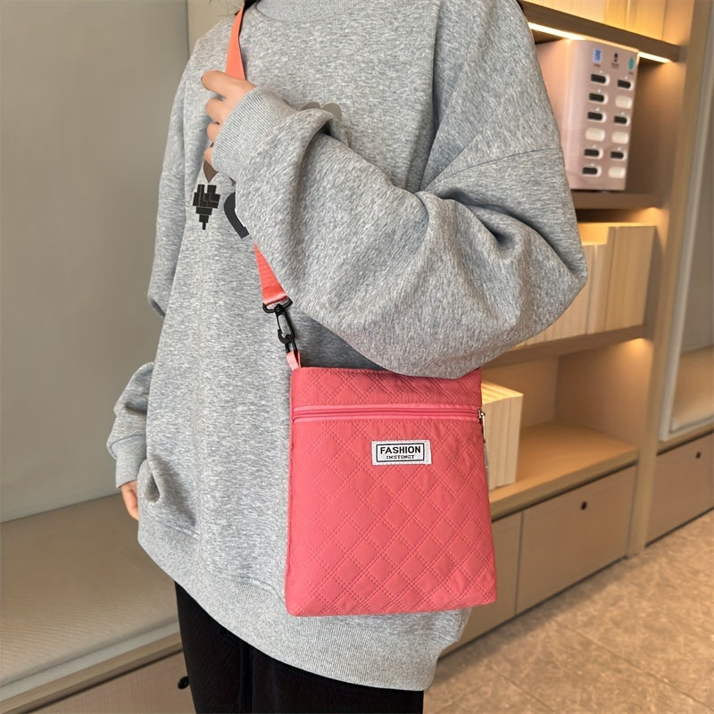 Lightweight Quilted Women's Shoulder Bag with Adjustable Strap – Elegant Solid Color, Detachable Strap, Zipper Closure, Ideal for Daily Use and Travel