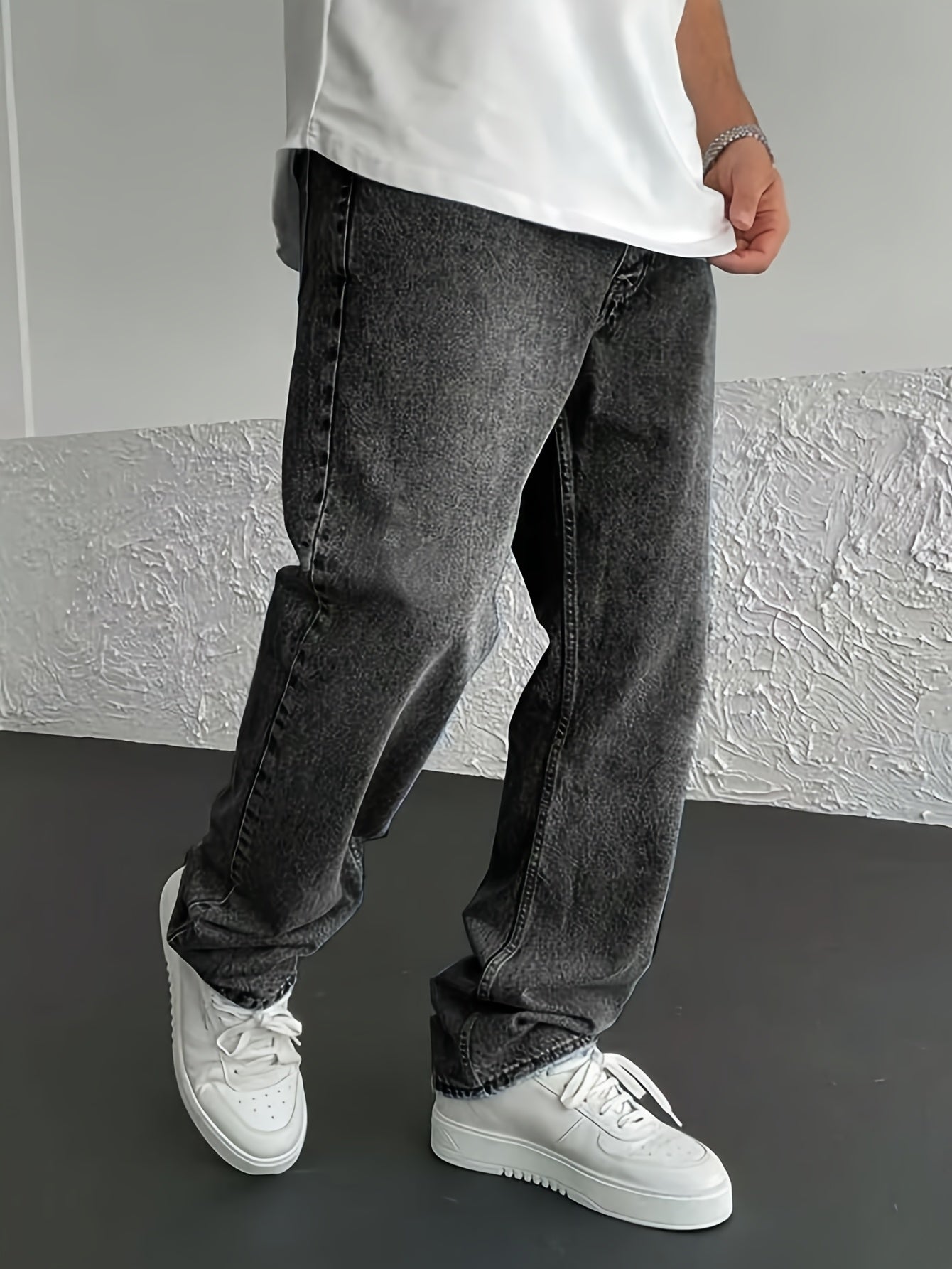 Men'S Loose-Fit Jeans, Cotton Blend Street Style Denim Pants, Non-Stretch Solid Color, Regular Length, with Multiple Pockets for All-Season Wear