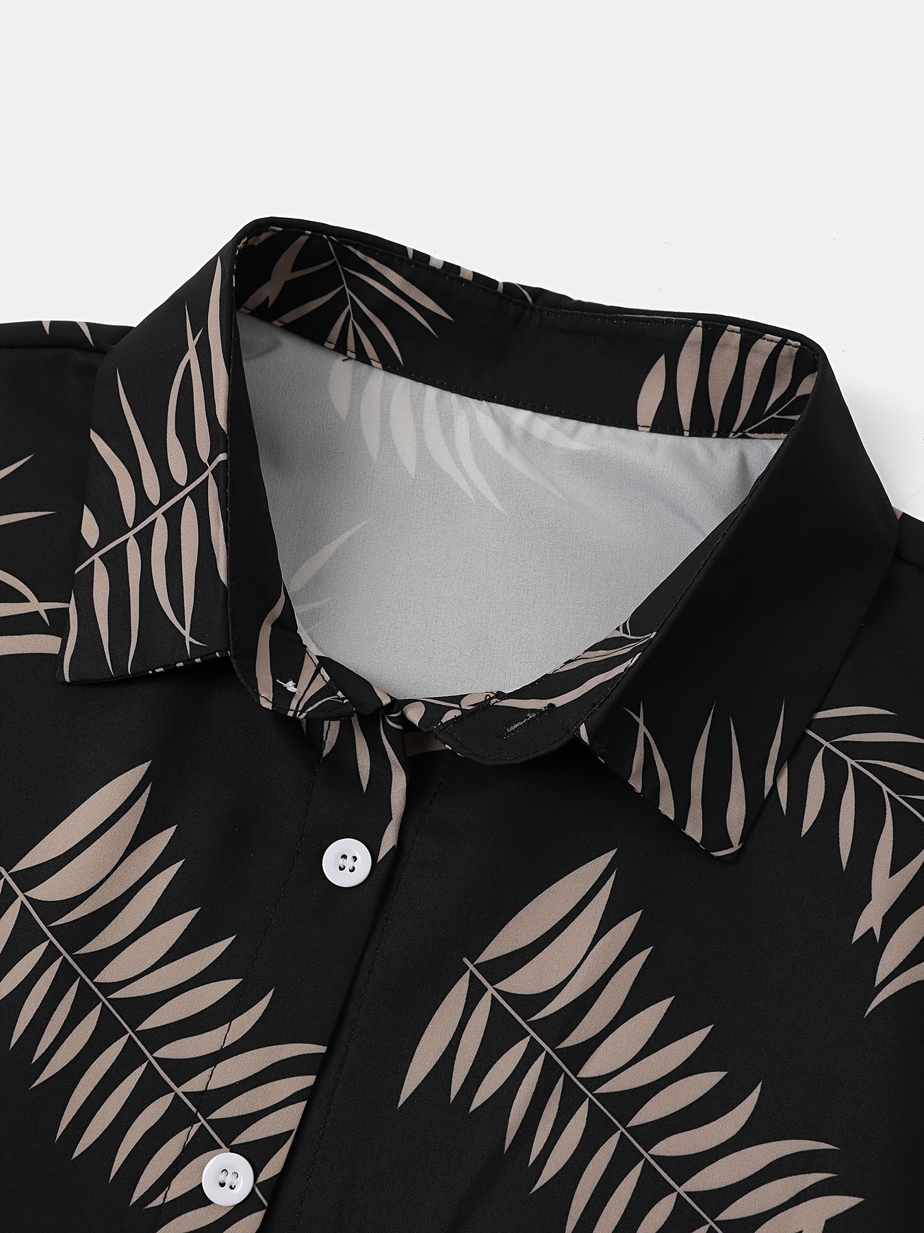 2-piece Men's Holiday Style Summer Outfit Set, Leafs Pattern Print Short Sleeve Button Up Lapel Shirt Top & Solid Drawstring Shorts With Pockets
