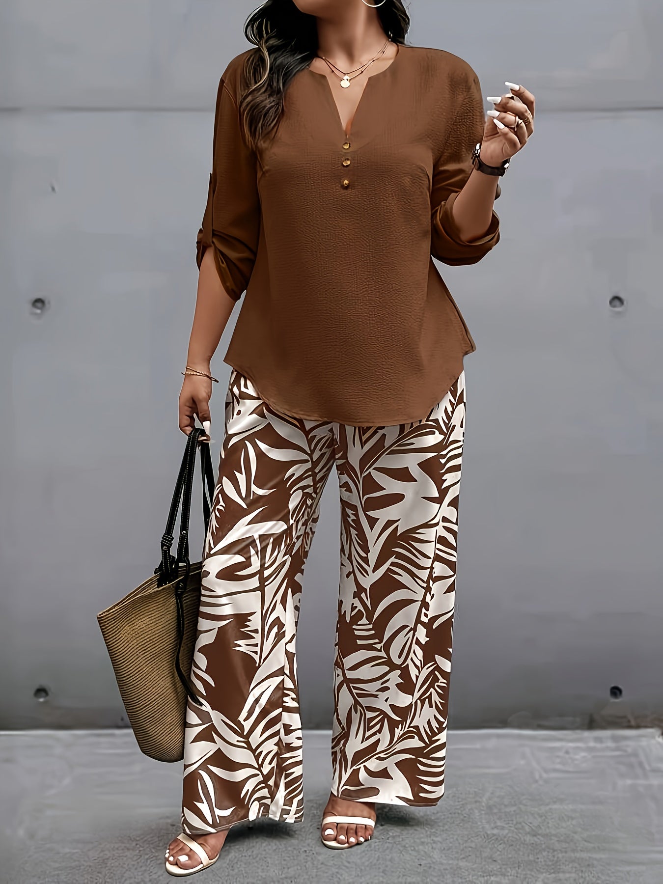 Summer Women's Fashionable New Short-Sleeve Pullover V-Neck Solid Color Top with Plant Print Wide-Leg Pants Two-Piece Set