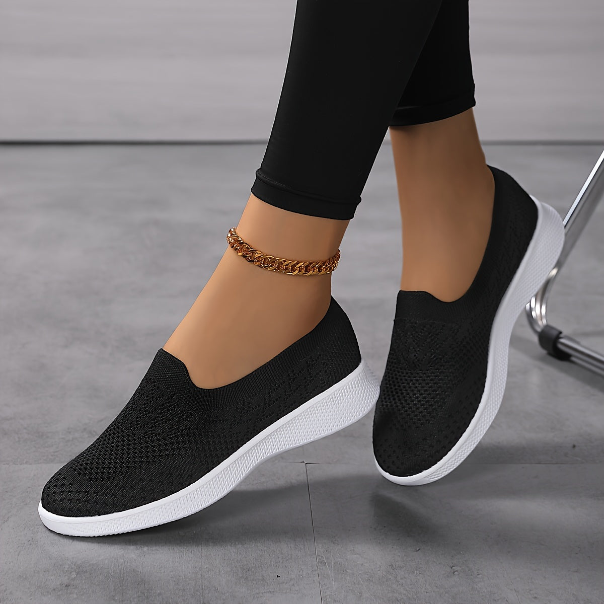 Women's Casual Slip-On Sneakers, Breathable Mesh Lightweight Flat Shoes For Work, Versatile Low-Top Sports Shoes Plus Size