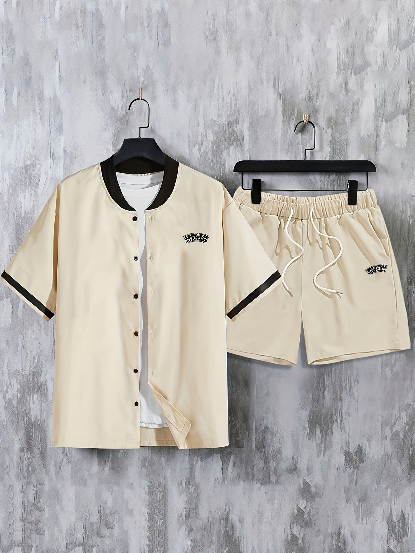 Men's Chicago Letter Print Casual Short Sleeve Baseball Shirt with Printed Webbing + Drawstring Shorts Two-Piece Set