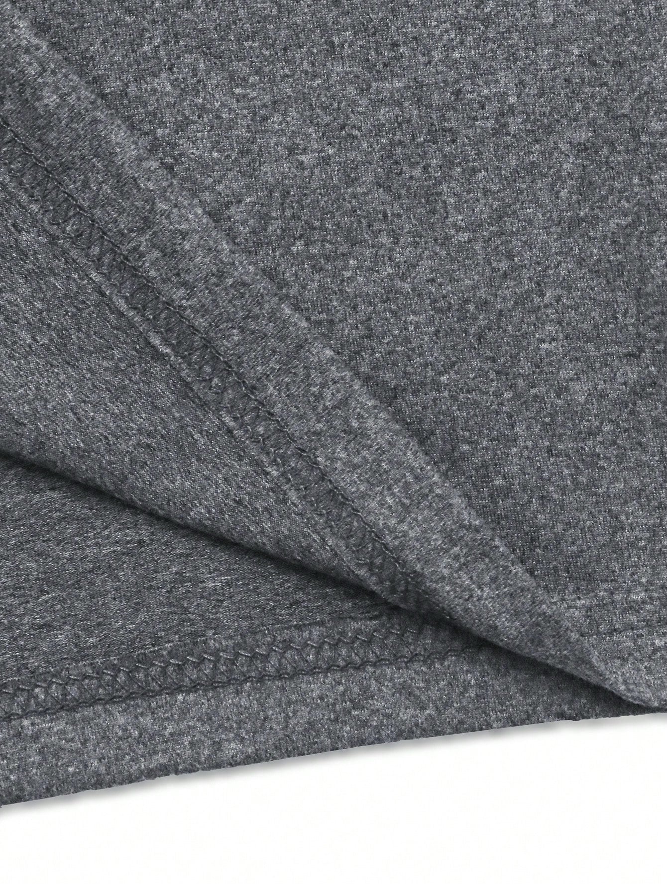 Men's Lightweight Summer Casual T-Shirt - Short Sleeve, Crew Neck, Two-Tone Color Block Design (Light Gray & Dark Gray), Machine Washable, Perfect for Casual Attire, Smooth Texture Fabric