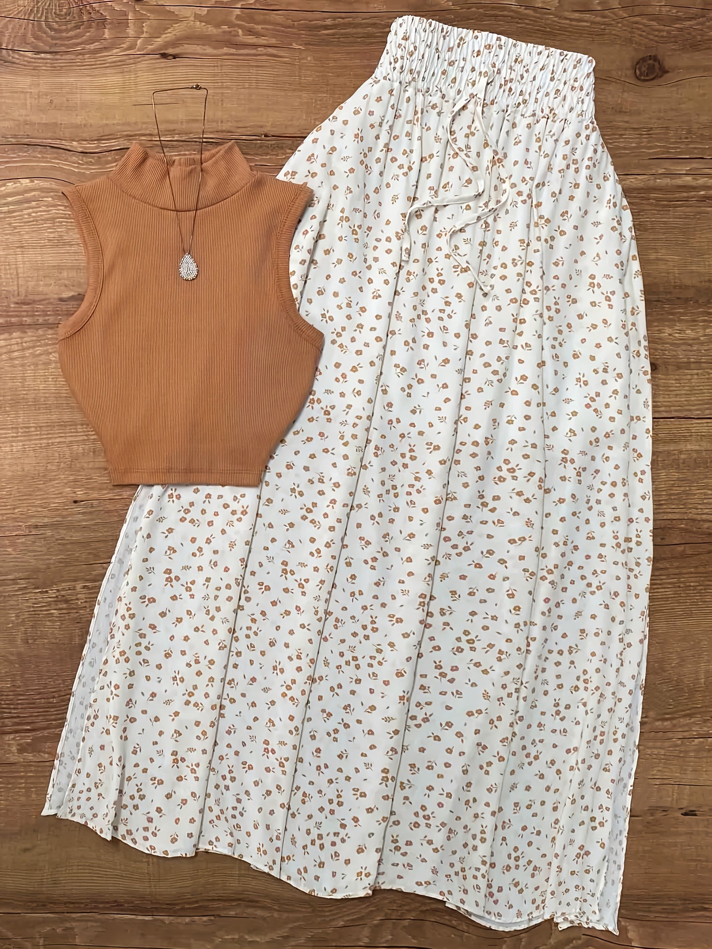 Summer Women's Daily Vacation Set with Small Floral Print Half Skirt and Sleeveless Top