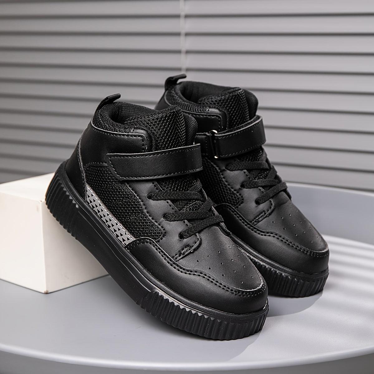 Youngsters' Black Mesh & PU High-Top Sneakers with Diamond Pattern - Breathable, Durable, Lightweight EVA Sole & Adjustable Hook-and-Loop Closure for School, Outdoor, Training - All-Season Versatile Play Shoes for Boys & Girl