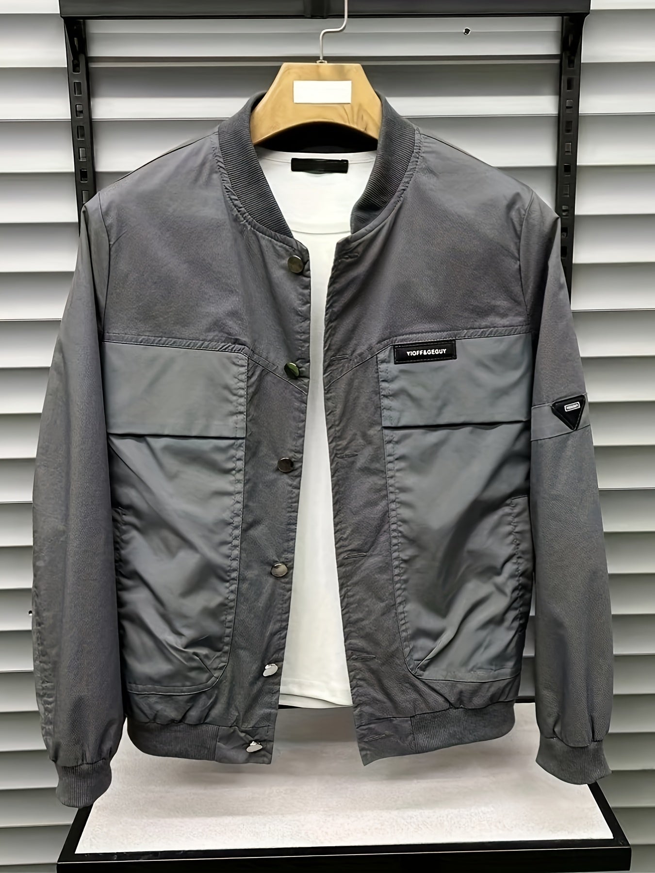 Men's Casual Sports Windbreaker Jacket, Outdoor Solid Color Design, Spring/Fall Fashionable Versatile Baseball Collar Jacket With Pockets