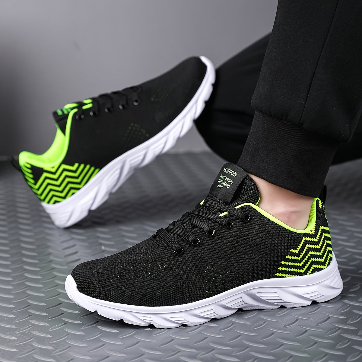 Men's Knitted Breathable Running Shoes, Lightweight Non-Slip Soft Sole, Comfortable for Outdoor Walking, Jogging, Fitness, Daily Activities, EVA Sole, Fabric Upper, Low-Top, Lace-Up Closure, Striped Pattern, All-Season Fashio