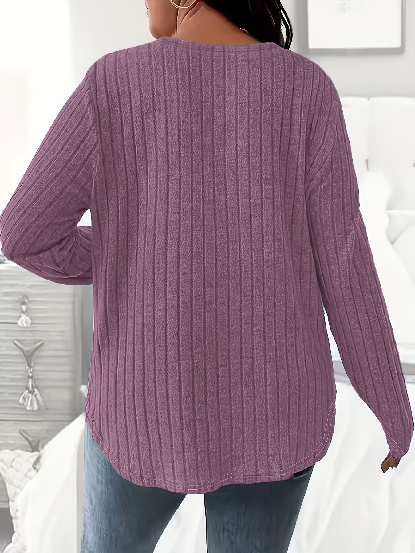 Women's Loose Fit V-Neck Polyester T-Shirt With Soft And Breathable Fabric, All-Season Casual Long Sleeve Tee, Machine Washable