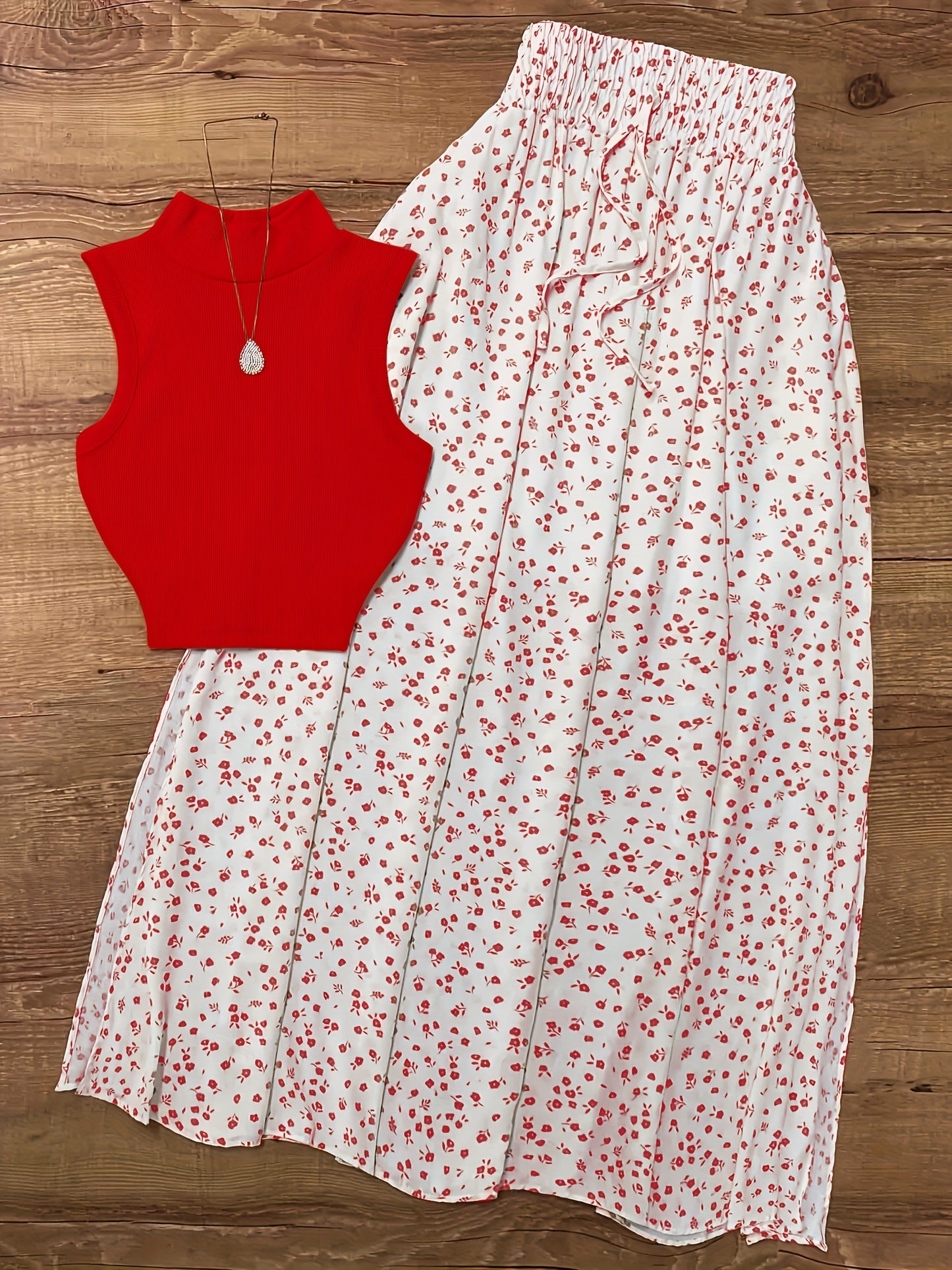 Summer Women's Daily Vacation Set with Small Floral Print Half Skirt and Sleeveless Top