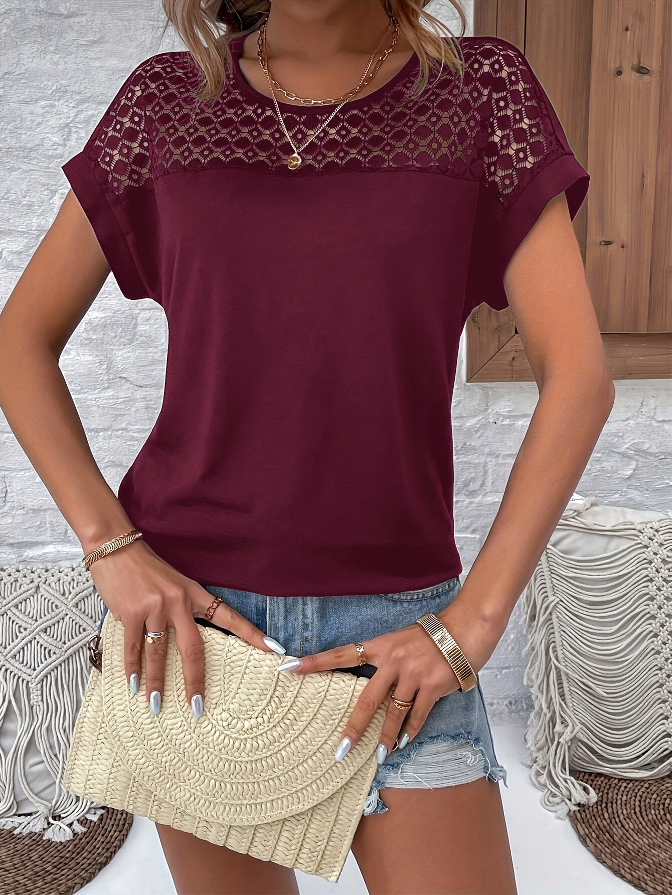 Women's Batwing Short Sleeve T-Shirt - Lace Contrast Raglan Sleeves, Round Neck Longline Top, Burgundy & White Elegant Design, Machine Washable All-Season Casual Wear, Vacation Clothing, Nontransparent Fabric