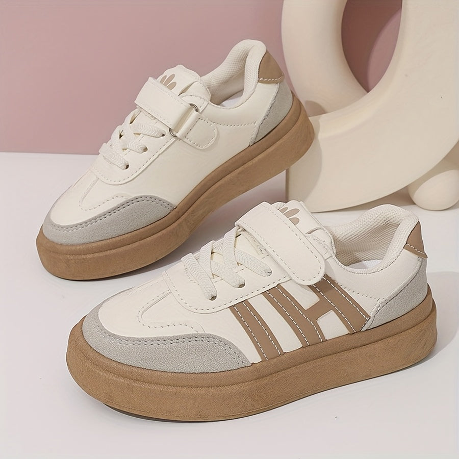 1 pair of Youngsters's spring and autumn new sports shoes, soft soled board shoes for boys and girls, versatile white shoes for girls