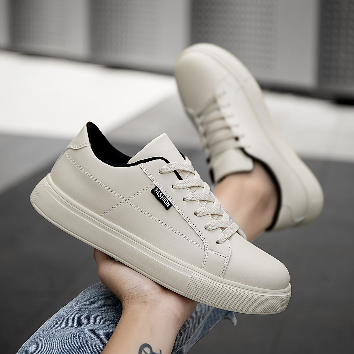 Men's Monochrome Casual Sneakers with White Accents - Comfortable, Easy to Match, Ideal for Everyday Use and Hiking