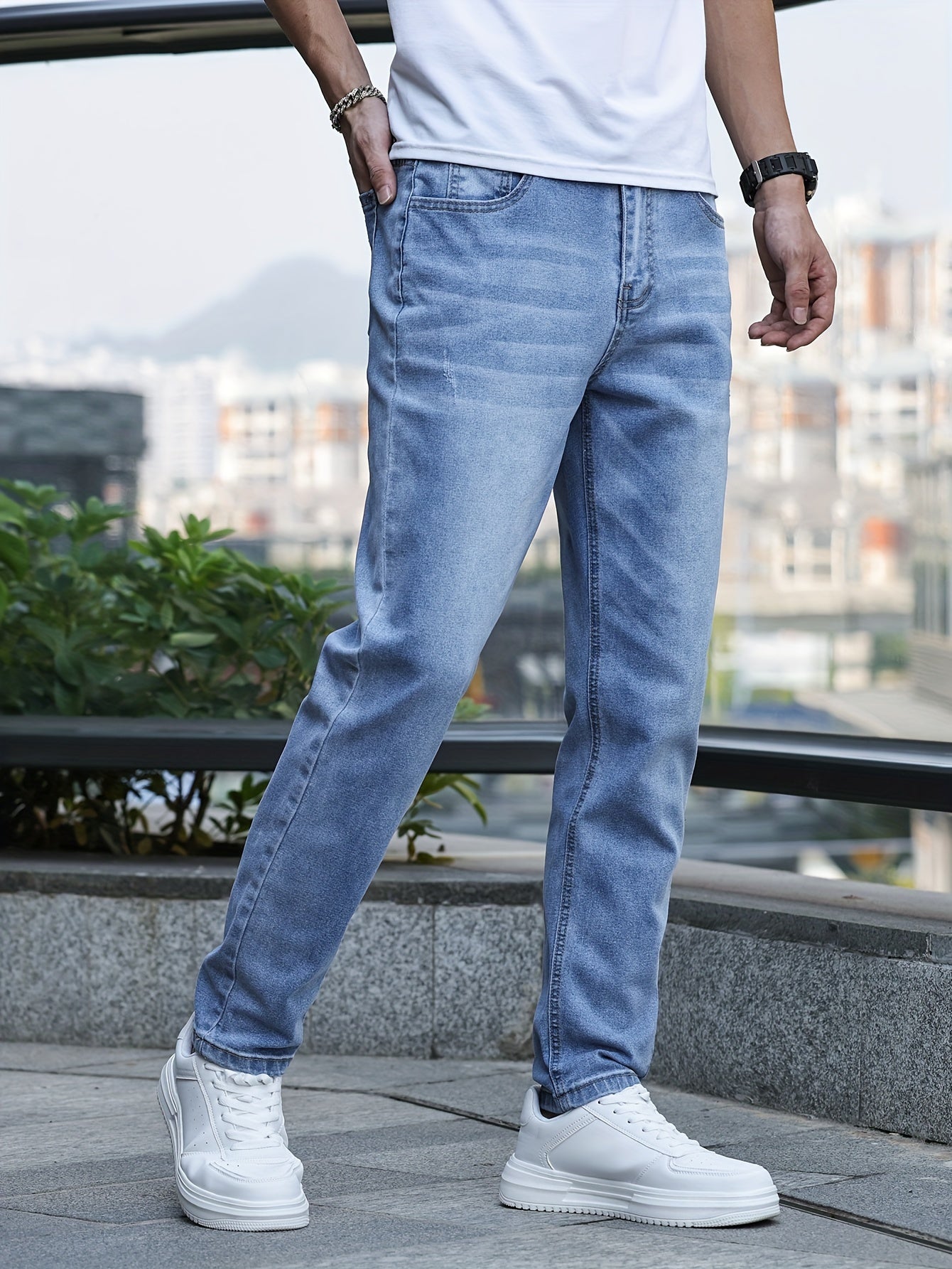 Men's Solid Skinny Cotton Blend Denim Jeans, All Seasons Wearable Medium Stretch Washed Jeans, Suitable For Daily And Outing Wear