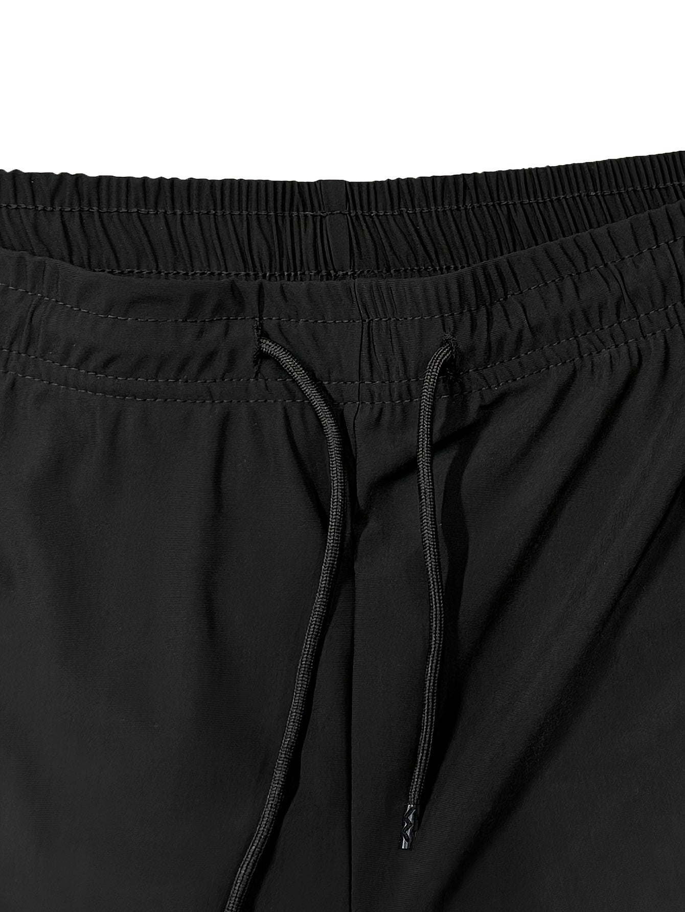 Men'S Summer Capri Pants Made from Highly Elastic Fabric, Featuring a Stylish Drawstring Elastic Waistband And Zip Pockets, Suitable for Casual Sports, Outdoor Activities, And Everyday Wear.