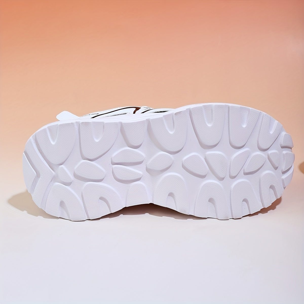 Boys' Fashion Outdoor Sports Shoes with Striped Design Suitable for Parties, Medium and Large Sizes