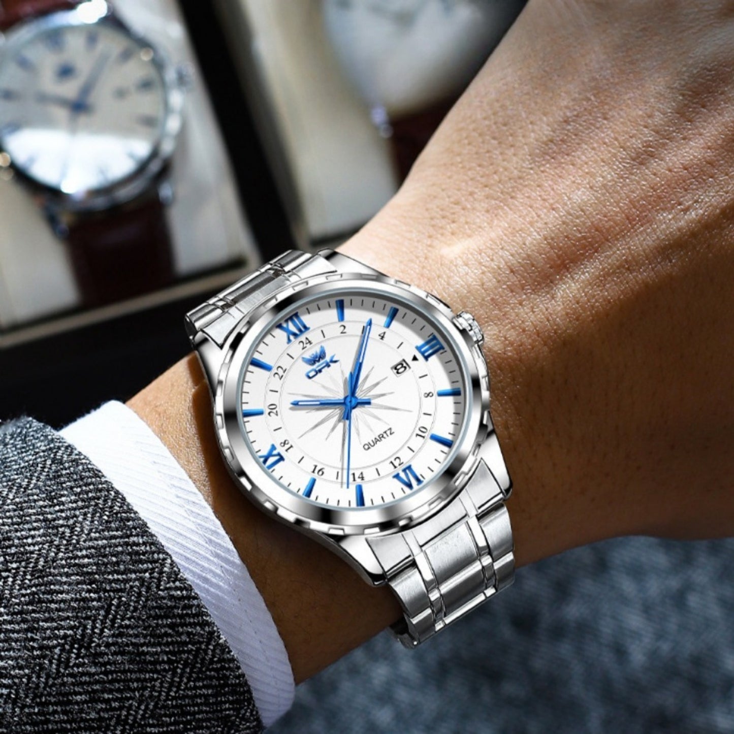 Elegant Luxury Men's Watch with Night Light, Roman Numerals & Date Display - Quartz Movement Stainless Steel Band for Business Casual & Formal Occasions