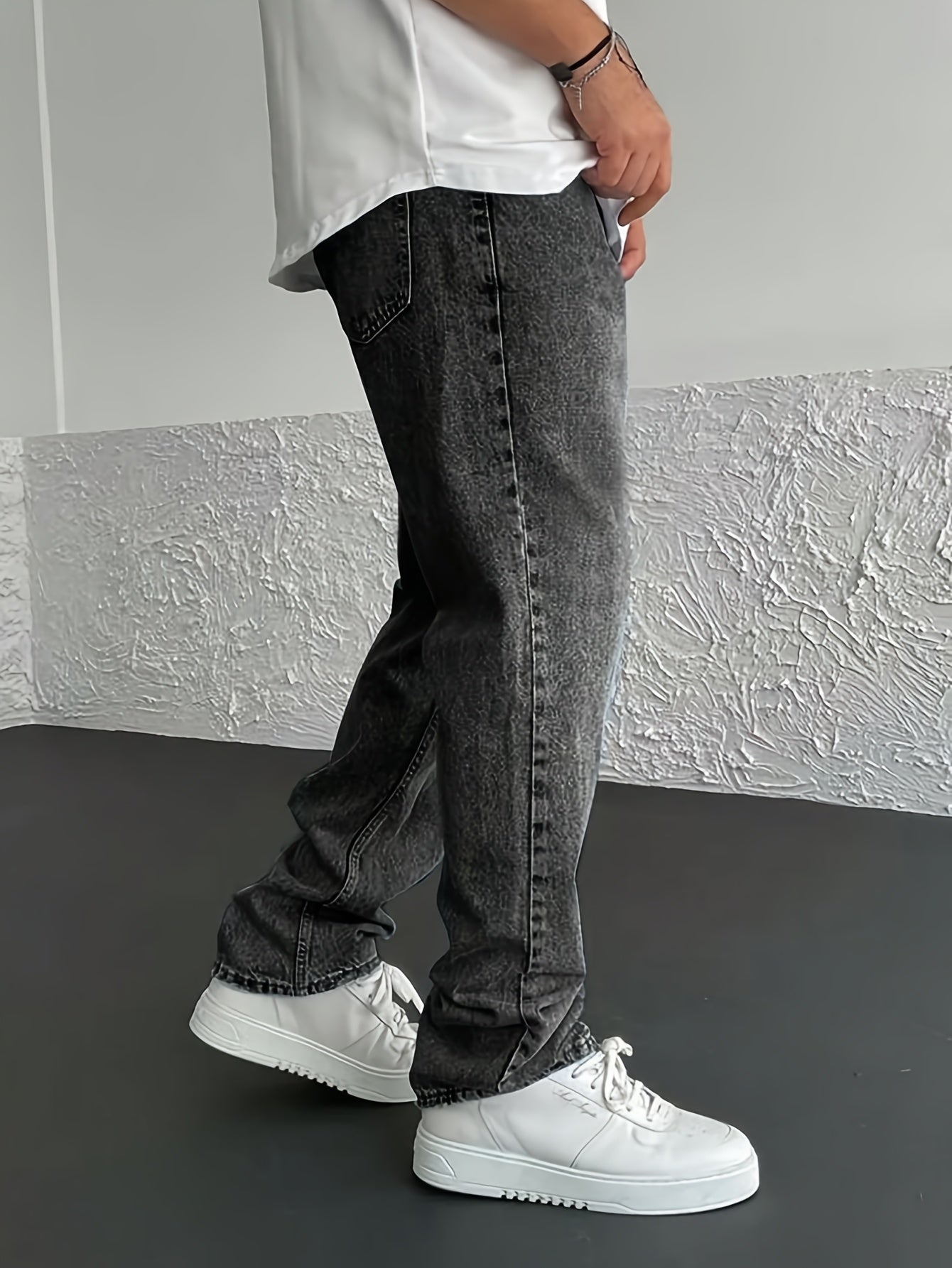 Men'S Loose-Fit Jeans, Cotton Blend Street Style Denim Pants, Non-Stretch Solid Color, Regular Length, with Multiple Pockets for All-Season Wear