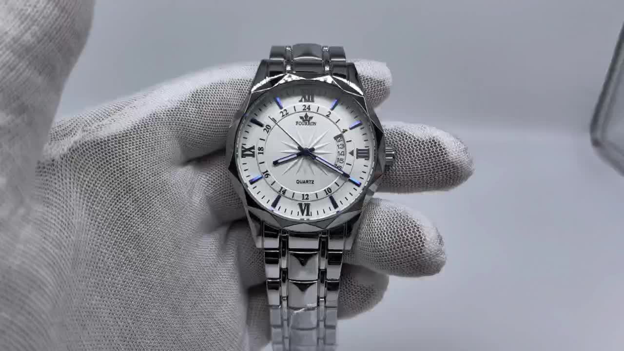 A New FOURRON Brand Men's Quartz Watch With Stainless Steel Strap And Case, Trendy And Luxurious Multi-functional Roman Numeral Dial, Luminous Watch, A Great Gift For Friends' Birthdays, Holidays, And Parties.