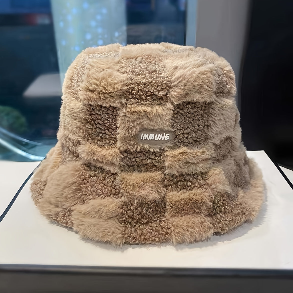 1pc Fashionable Unisex Winter Warmth Bucket Hat, Thickened Plush Polyester Fiber, Knitted Elastic Fabric, Cozy Plaid Fisherman Cap with Lettering