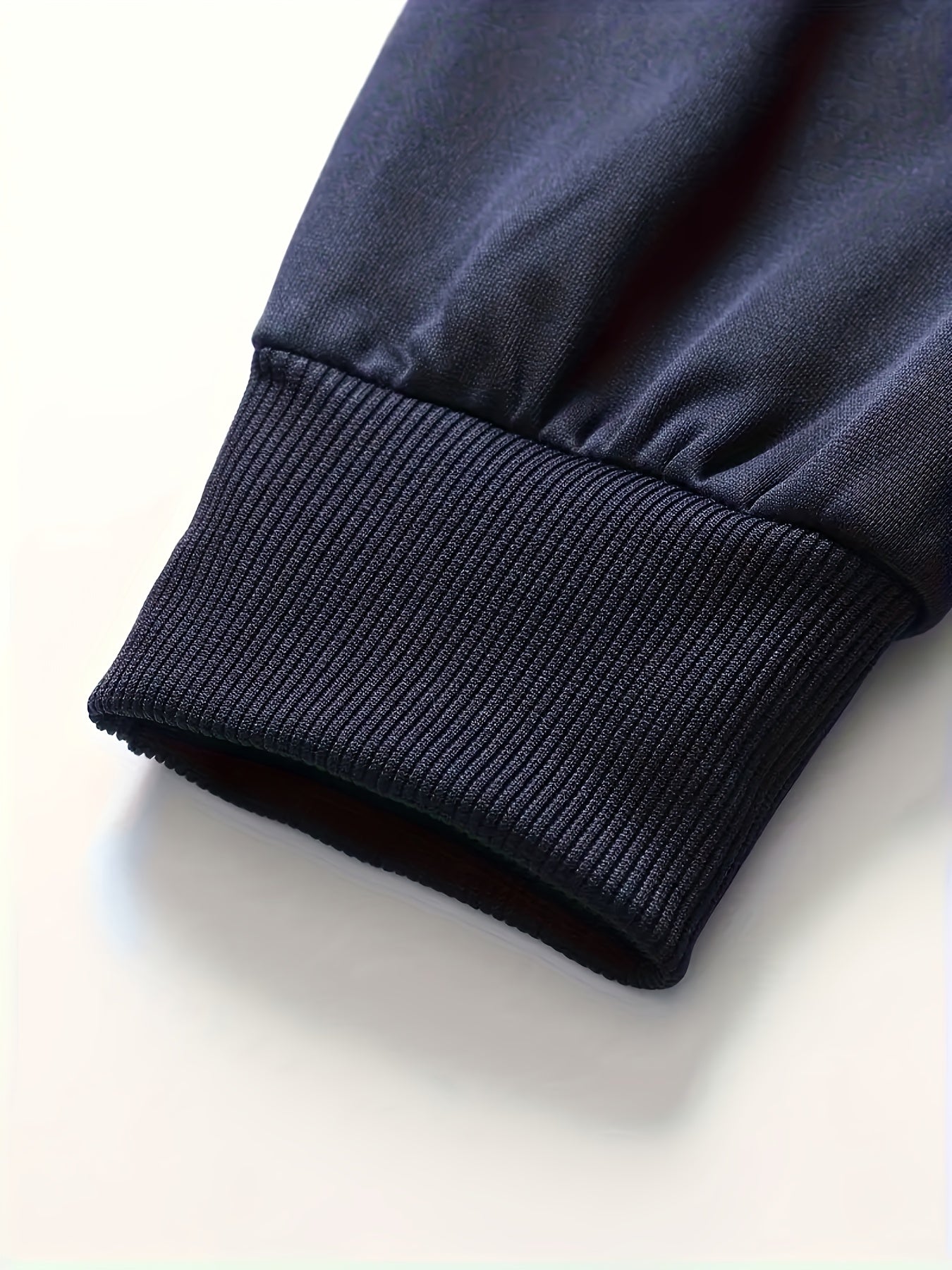 Spring and Autumn Style Men's Zip-Up Cardigan Sportswear Set