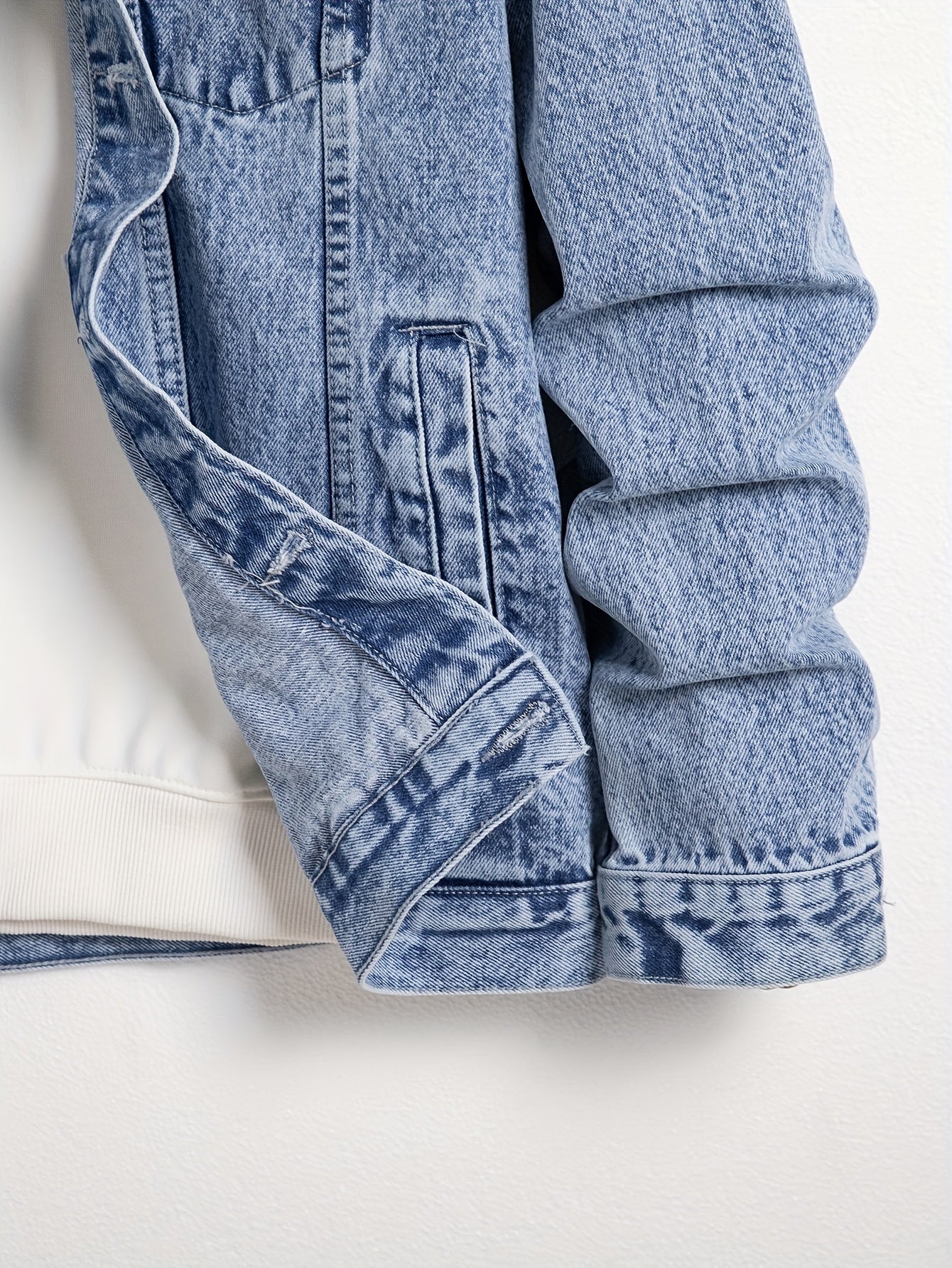 Men's Denim Jacket, Turn-Down Collar, Regular Fit Classic Design Denim Coat For Spring & Autumn