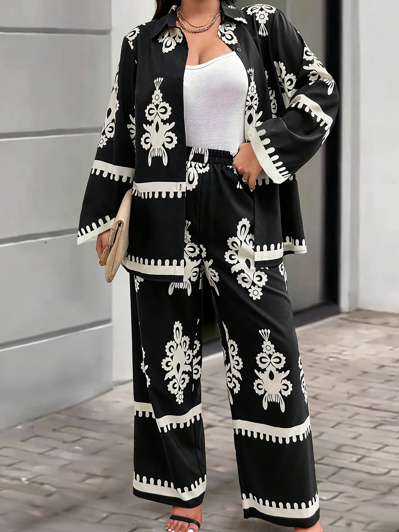 Women'S Elegant Geometric-Patterned Polyester Suit Set, Long Sleeve Top with Lapel Collar and Pants, Regular Sleeve, Woven Placket, Spring/Fall Casual Country Style Outfit