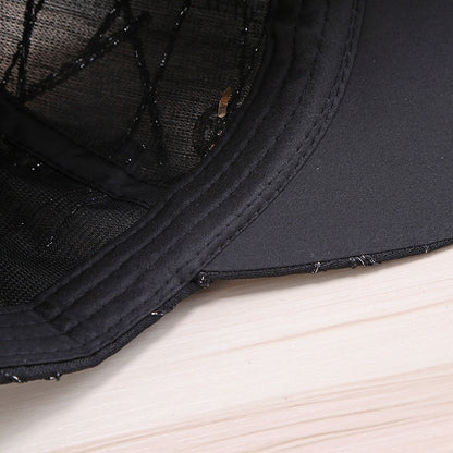 Ladies letter breathable men baseball caps go out in spring and autumn to show their faces. Small caps are simple and fashionable sun hats.