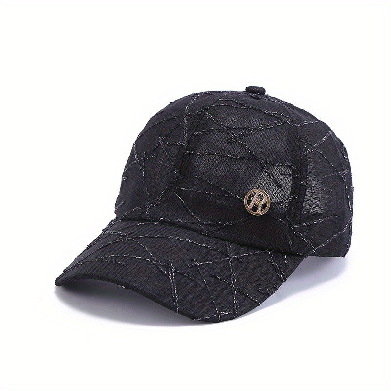 Ladies letter breathable men baseball caps go out in spring and autumn to show their faces. Small caps are simple and fashionable sun hats.