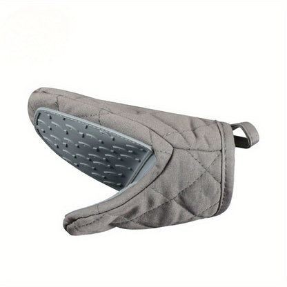 Heat Resistant Silicone Foot Pad with Cover. They Are Multifunctional And Can Be Used As Pot Racks, Microwave Safe Oven Heat Pads, Frying Pan Handle Racks, And Kitchen Countertop Mats.