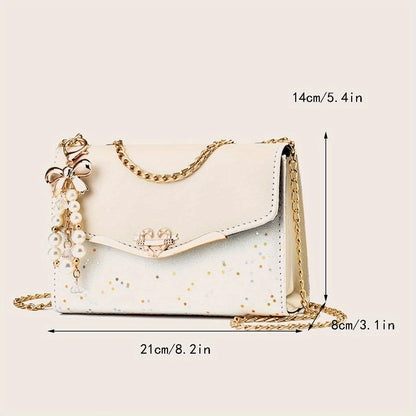 Women's White Crossbody Bag with Golden-Tone Chain Strap, & Bow Charm Accents - Lightweight Clutch Purse for Work, Travel, Beach - Perfect Gift for Christmas, Birthdays, Mother’s Day, Crossbody Purse, Beach Accessory, Decor