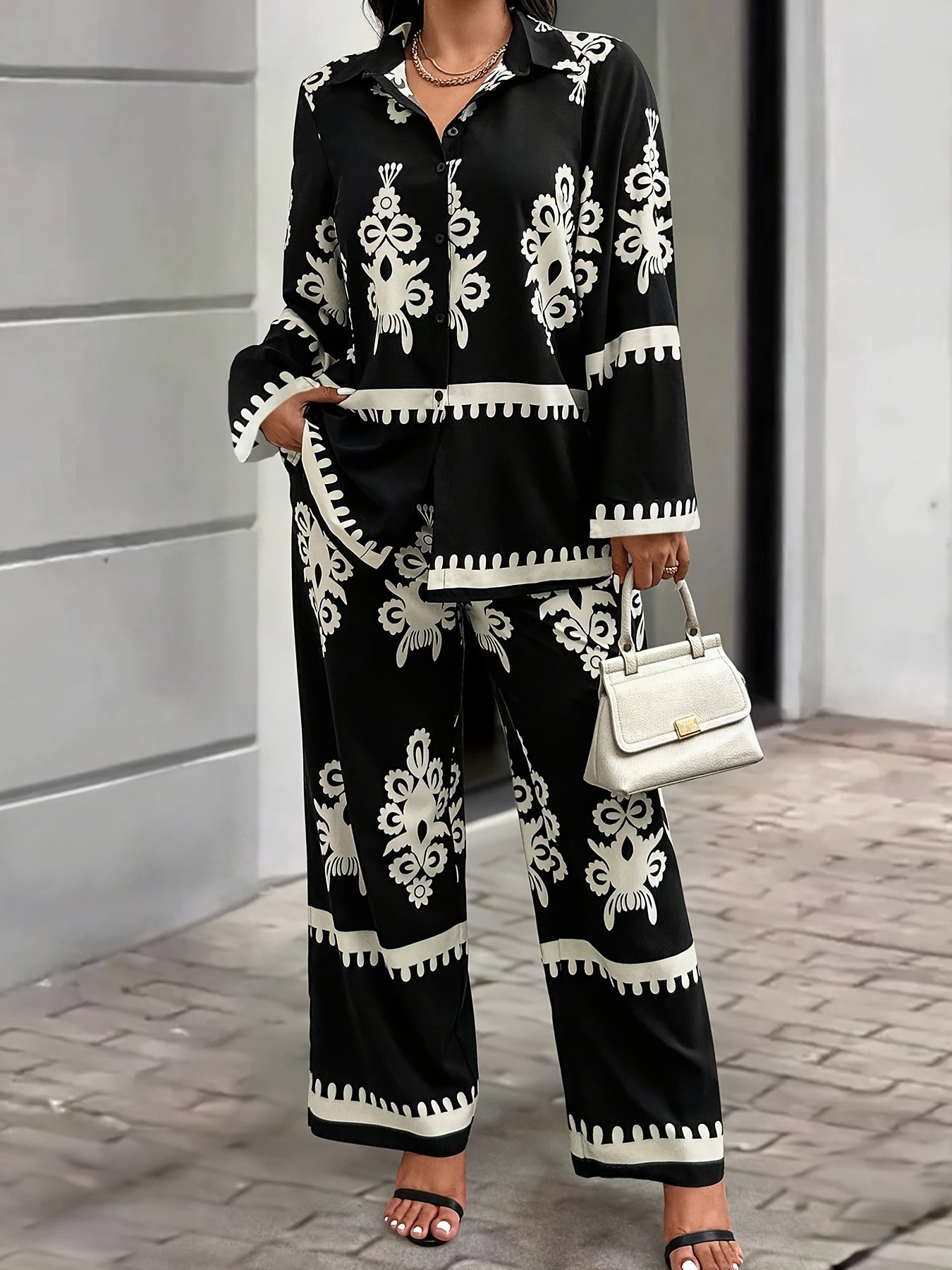 Women'S Elegant Geometric-Patterned Polyester Suit Set, Long Sleeve Top with Lapel Collar and Pants, Regular Sleeve, Woven Placket, Spring/Fall Casual Country Style Outfit
