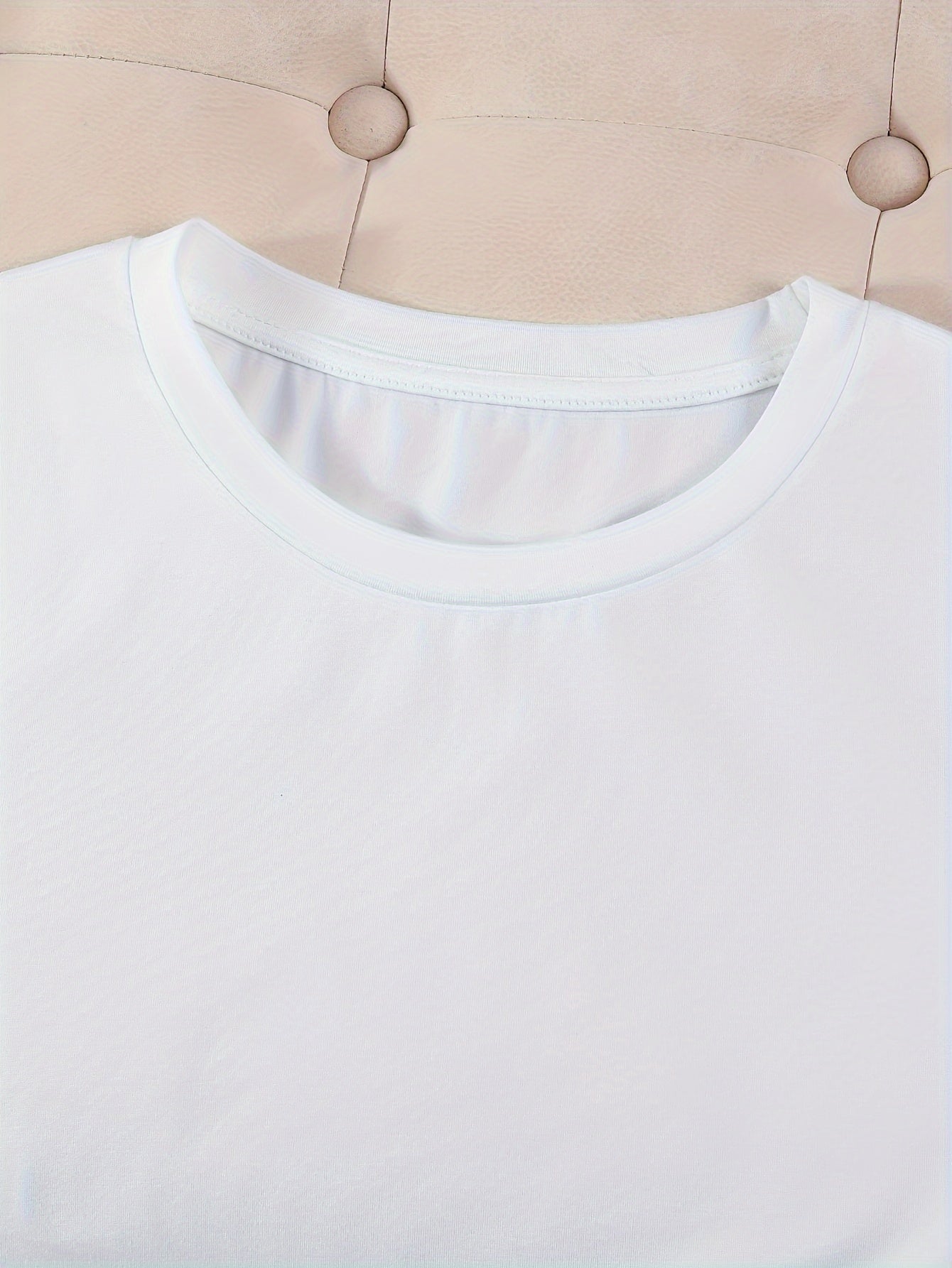 [Spring Apparel] Do What Makes You Happy" Letter Print T-Shirt for Women - Casual Crew Neck, Short Sleeve Top in Soft Polyester Blend, Machine Washable, Perfect for Summer & Spring, Cute Shirts