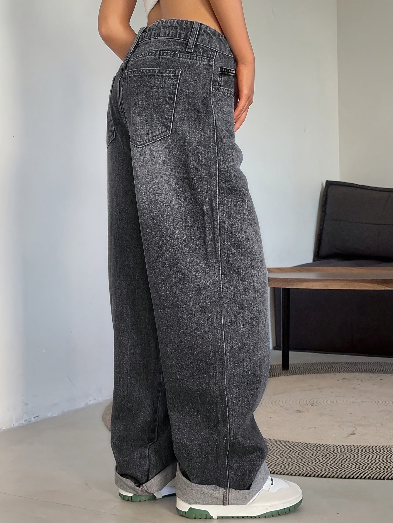 Women's Fashion Wide Leg Jeans, Casual High-Waisted Denim Pants with Pockets, All-Season Solid Color, Comfortable Slimming Design, 54.10% 35.10% Polyester 9.50% Viscose 1.30% Elastane