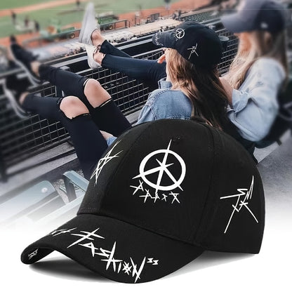Trendy Snapback Hat - Casual & Versatile with Star-Circle Design, Color Block Stitching for Casual Attire