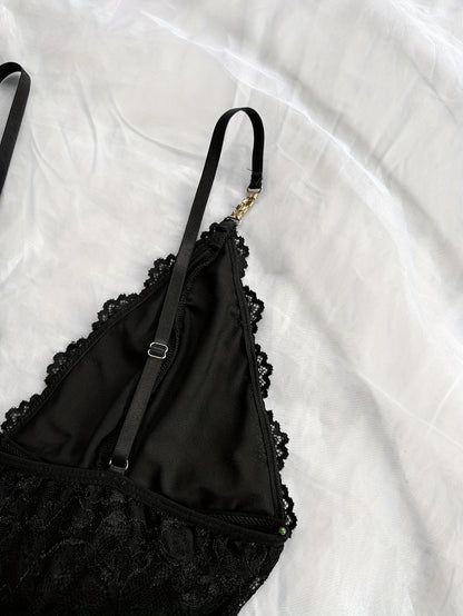 Sexy and Romantic Sleepwear Set, Solid Color Lace Camisole with Matching Panties, V-Neck Design Accentuating Elegant Neckline, Delicate Lace Pattern for Softness. Flared Hem and Ruffled Front Add Graceful Charm, Perfect for a