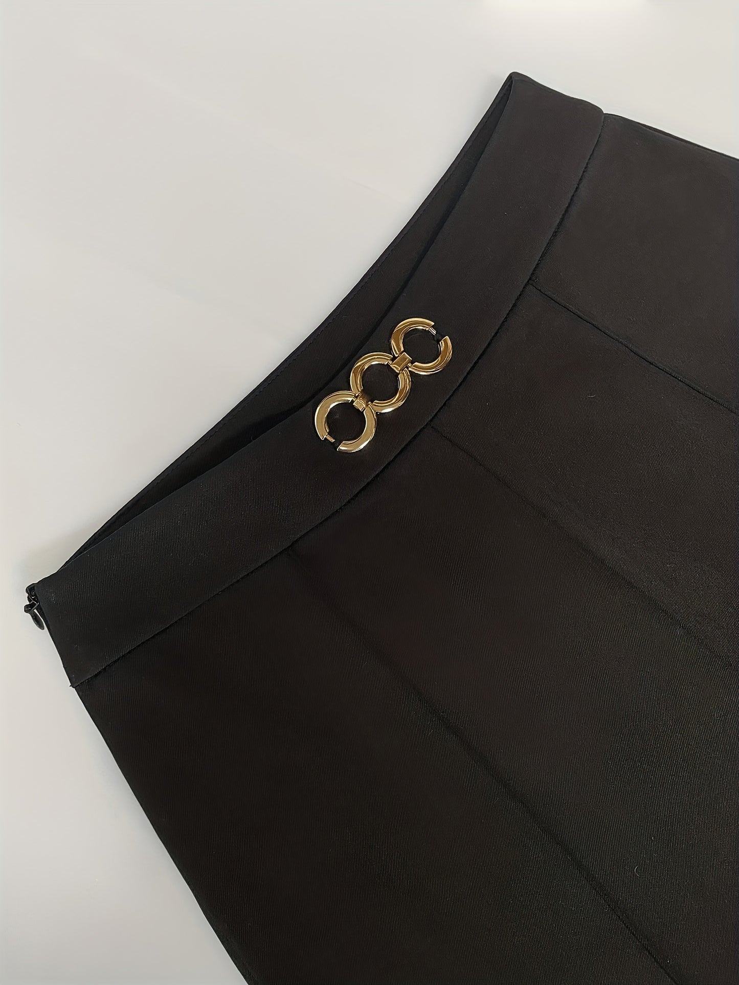 Elegant Women's Navy Blue Straight-Leg Pants with Golden Metal Accent Buttons - Chic & Versatile, High-Waisted, Polyester Blend, Machine Washable - Perfect for Work & Everyday Elegance