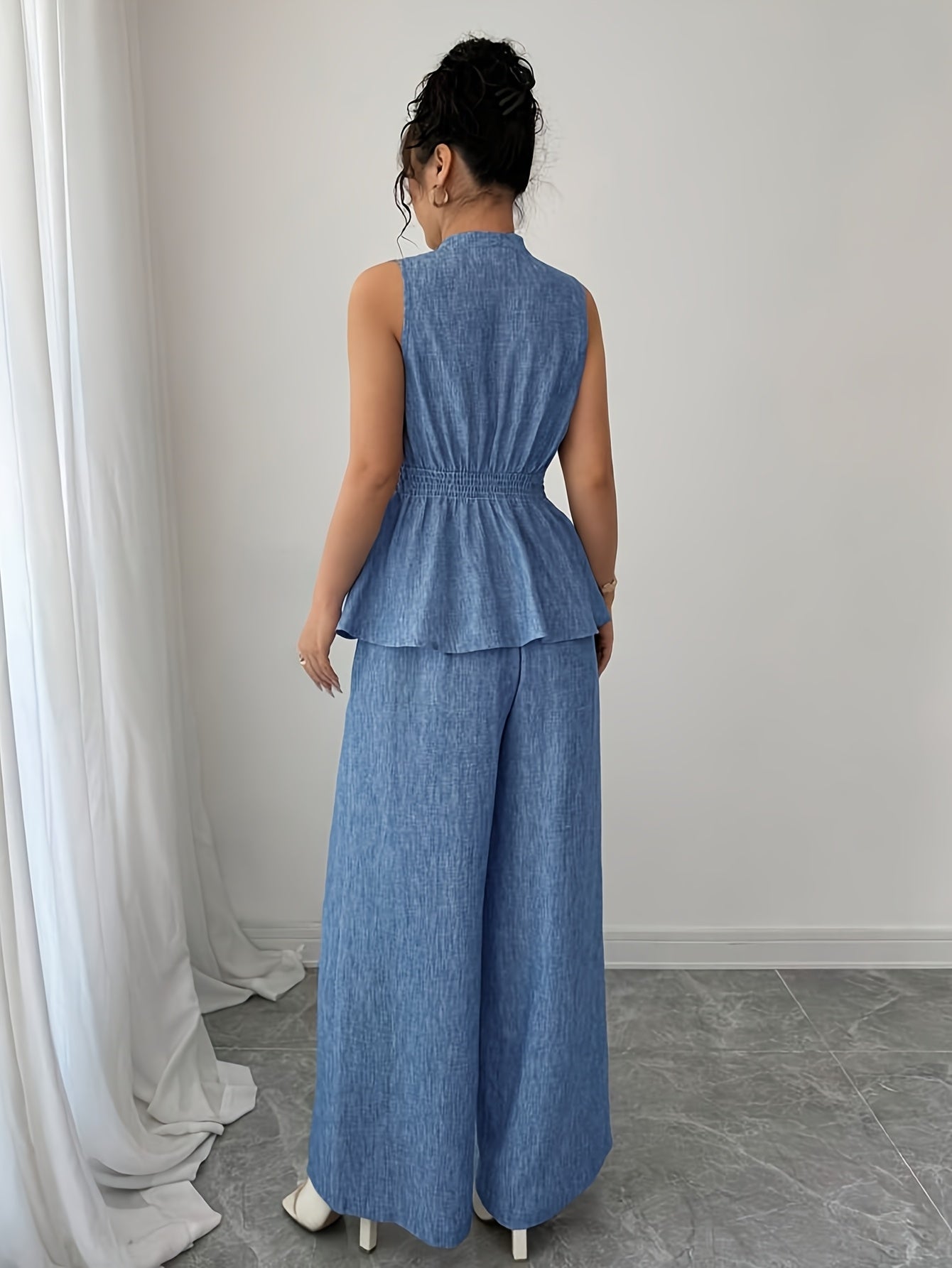 Women'S Elegant Two-Piece Summer Set - Sleeveless V-Neck Crop Top with Tie Detail & High-Waisted Wide-Leg Pants, Solid Color, Perfect for Spring/Summer, Casual Attire|Elegant Two-Piece Set|Polyester Fabric