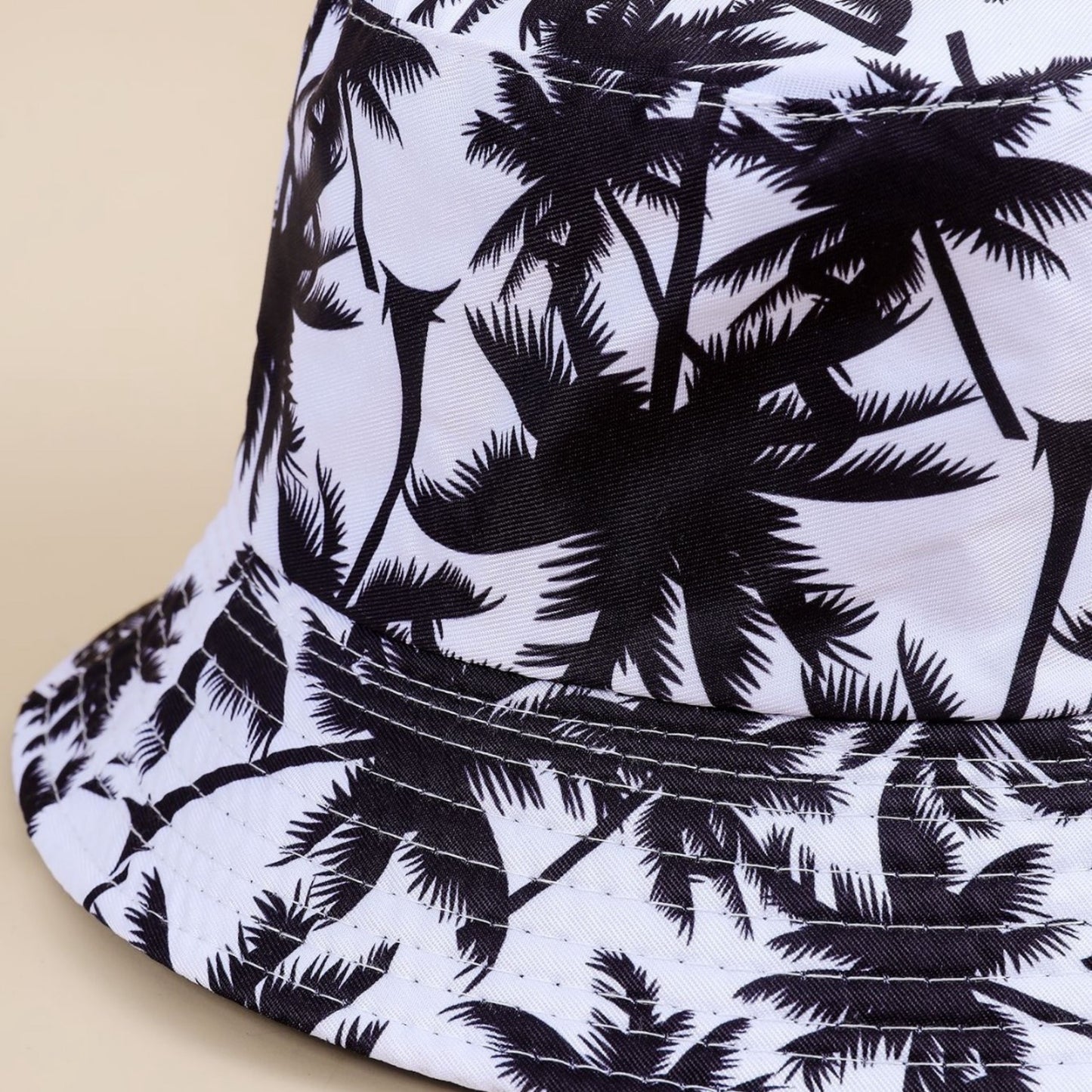 1pc Men's Reversible Bucket Hat with Black & White Palm Tree Print - Vacation Style Sun Protection for Beach Parties, Outdoor Activities & Daily Leisure, Beach Hat, Casual Headwear, Summer Accessory