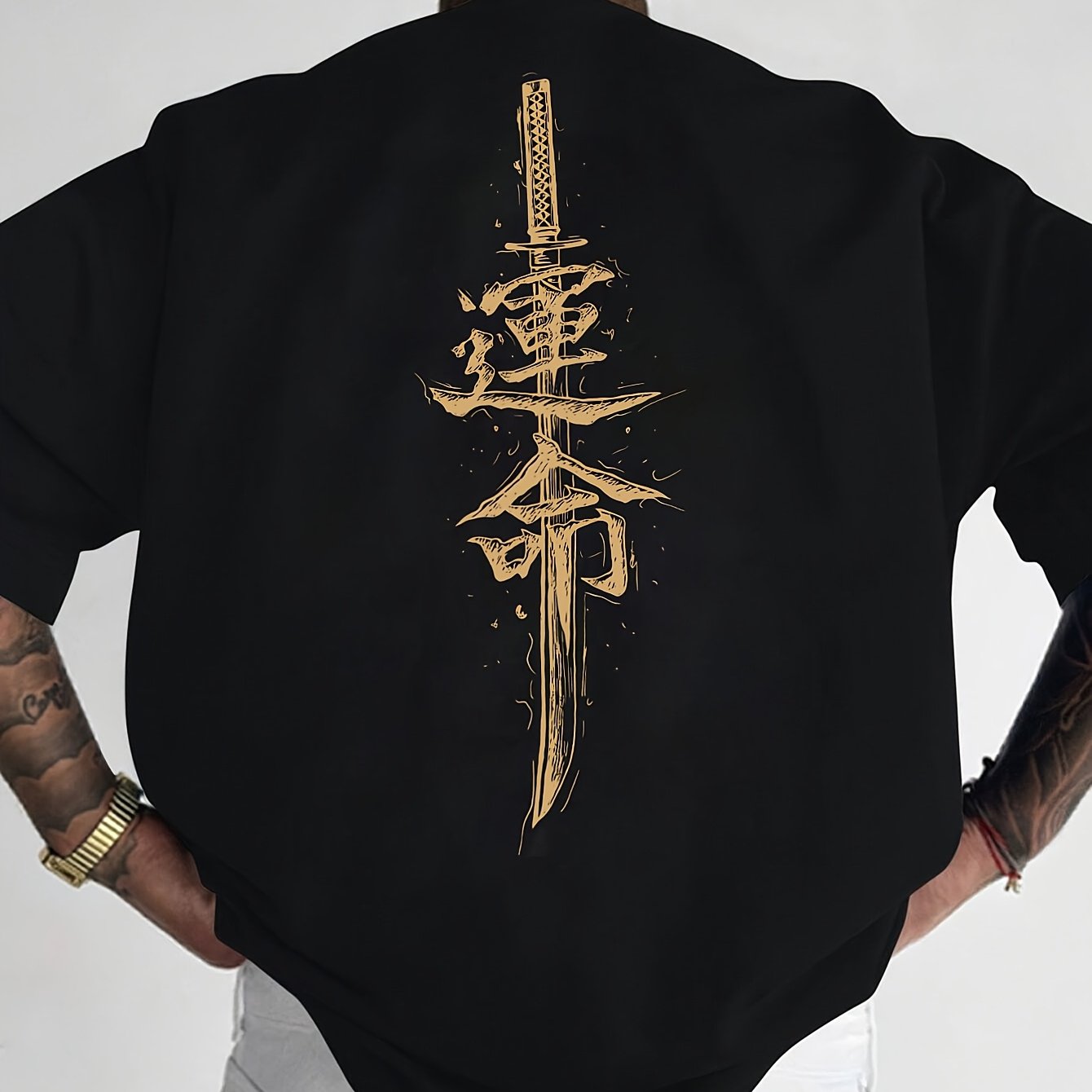 Men'S Japanese Samurai Sword Graphic T-Shirt - Casual Loose Fit Crew Neck, Short Sleeve Tee with Red Stylized Japanese Katanas Design, Breathable Polyester for Spring & Summer Outdoor Wear