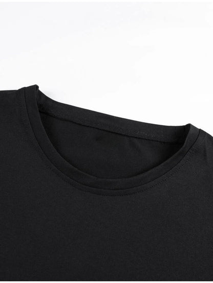 1pc of Men's black and white color-block round neck casual short-sleeve T-shirt