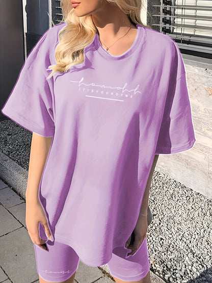 Կանացի շքեղ Lavender Letter Print Casual T-Shirt &amp; Shorts set - Հարմարավետ պոլիեսթեր, միջին ձգվող գործվածք, կլոր վզով, լվացվող մեքենայով - կատարյալ գարուն/ամառ