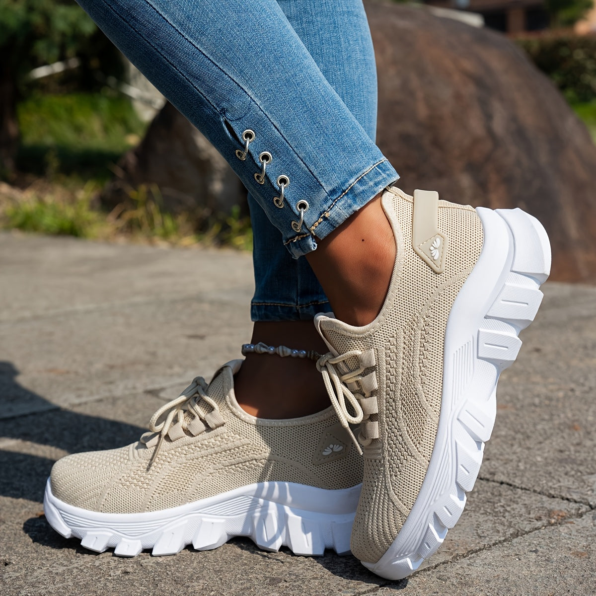 Women'S Breathable Knit Sneakers - Lightweight, Comfortable Low-Top Running Shoes with Soft Sole for All Seasons