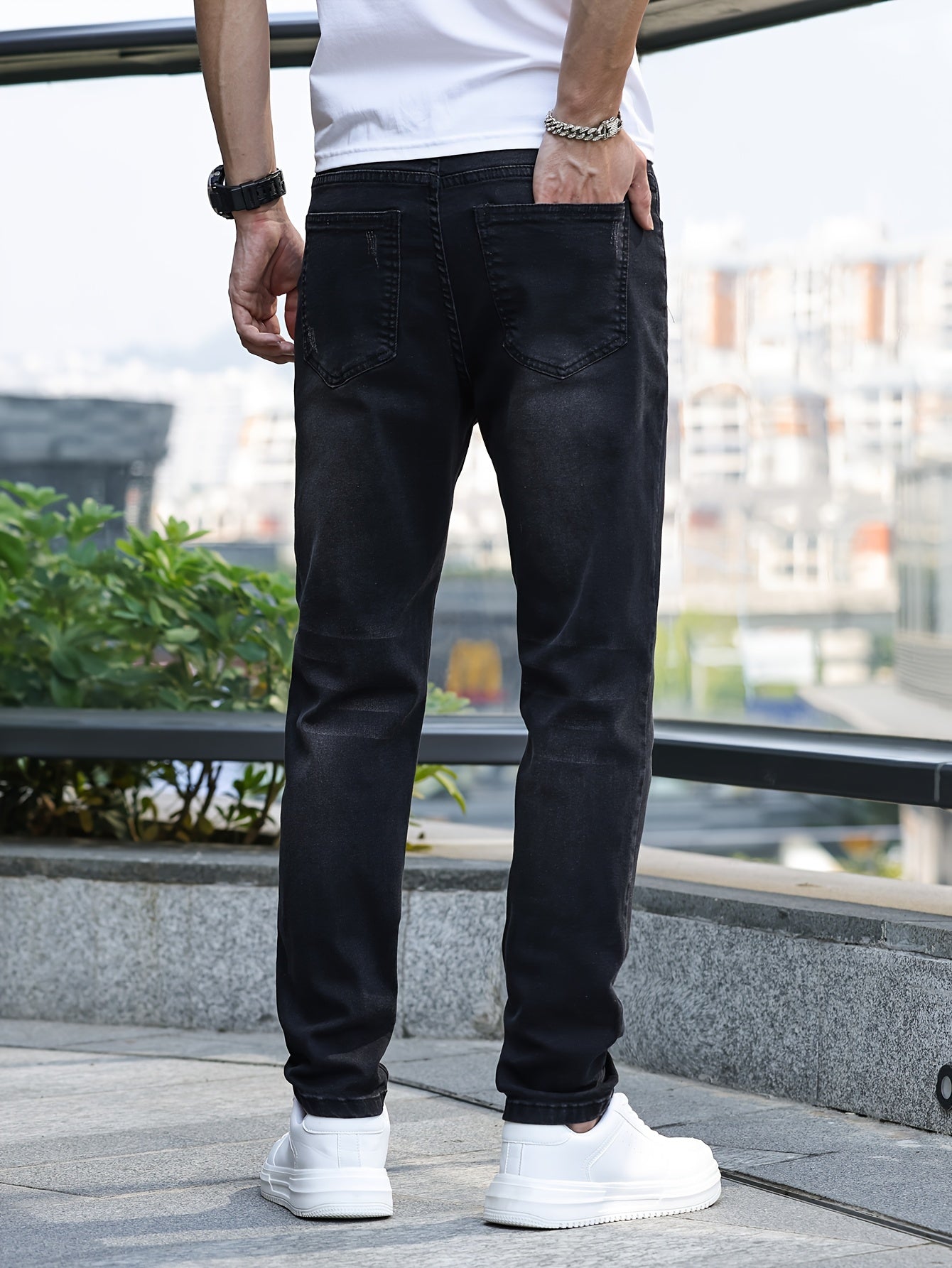 Men's Solid Skinny Cotton Blend Denim Jeans, All Seasons Wearable Medium Stretch Washed Jeans, Suitable For Daily And Outing Wear