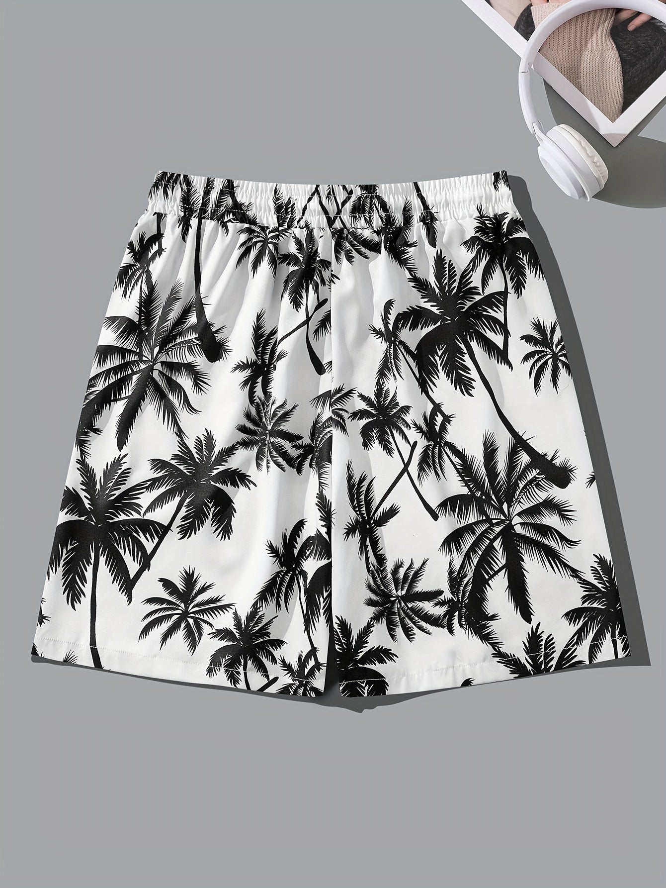 Men's Tropical Coconut Tree Print Drawstring Shorts - Casual, Loose-Fit Beachwear with Pockets