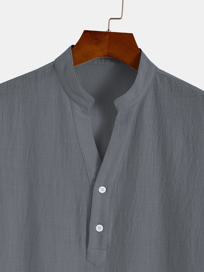 Men'S Classic Solid Color Pure Cotton And Bamboo Textured Breathable Fabric V-Neck Half-Button Design Suitable for Daily Casual Wear, Simple And Versatile, Stylish for Vacations, Hawaiian Style Light Blue Short-Sleeve Shirt.