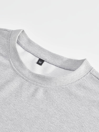 Men's Waffle Round Neck Top with Label, Short Sleeve T-shirt and Drawstring Shorts for Clean and Comfortable Spring/Summer Wear
