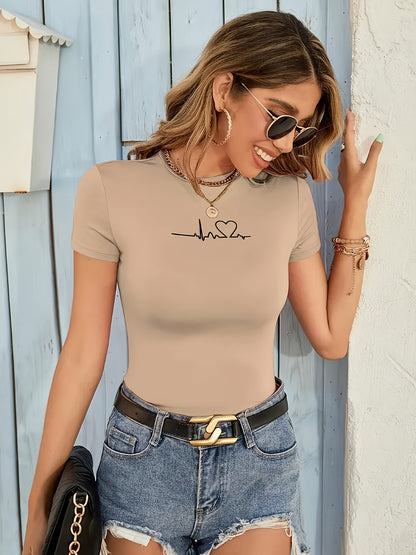 Women'S Stylish Heart Print T-Shirt - Short Sleeve, Round Neck, Polyester Blend, Casual Summer Top with Frayed Denim Shorts, Casual Attire|Playful Print Top|Stretchy Fabric