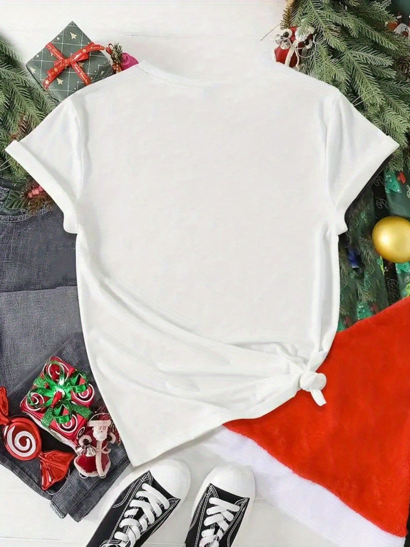 Women'S White T-Shirt - Minimalist Round Neck Short Sleeve Top, Breathable Everyday Casual & Party Wear Tee for Women, All-Season Everyday Essential Wardrobe Staple, Ladies T Shirts, Versatile Clothing, Elegant Design, Comfor