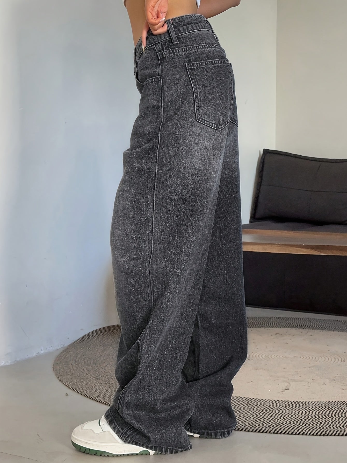 Women's Fashion Wide Leg Jeans, Casual High-Waisted Denim Pants with Pockets, All-Season Solid Color, Comfortable Slimming Design, 54.10% 35.10% Polyester 9.50% Viscose 1.30% Elastane